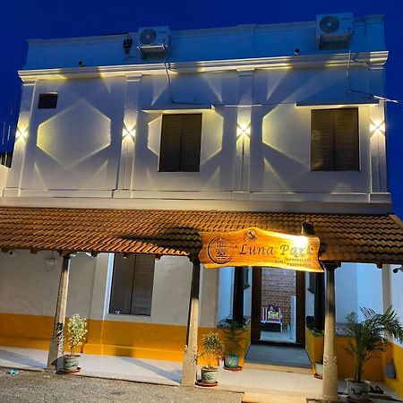 Luna Park & Resort Kottakuppam Екстериор снимка